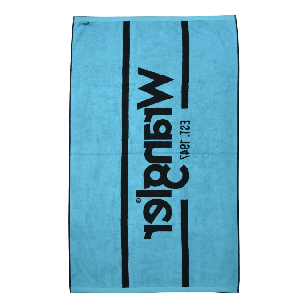Wrangler Signature Beach Towel - Image 5